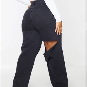 Baggy Bum Split Boyfriend Jeans